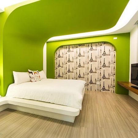 Easy Travel Apartment Kota Hualien Bagian luar foto