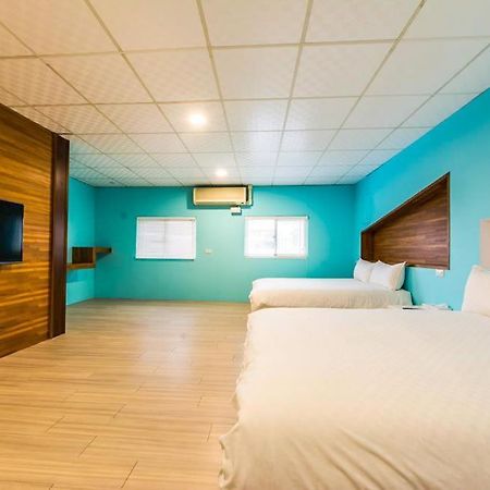 Easy Travel Apartment Kota Hualien Bagian luar foto