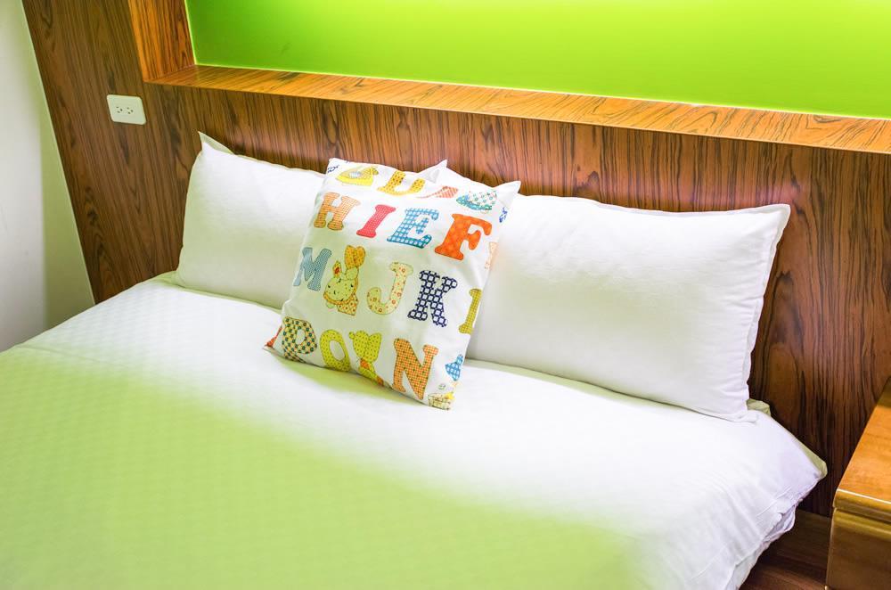 Easy Travel Apartment Kota Hualien Bagian luar foto